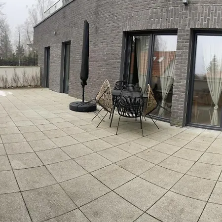 Nr 1 *